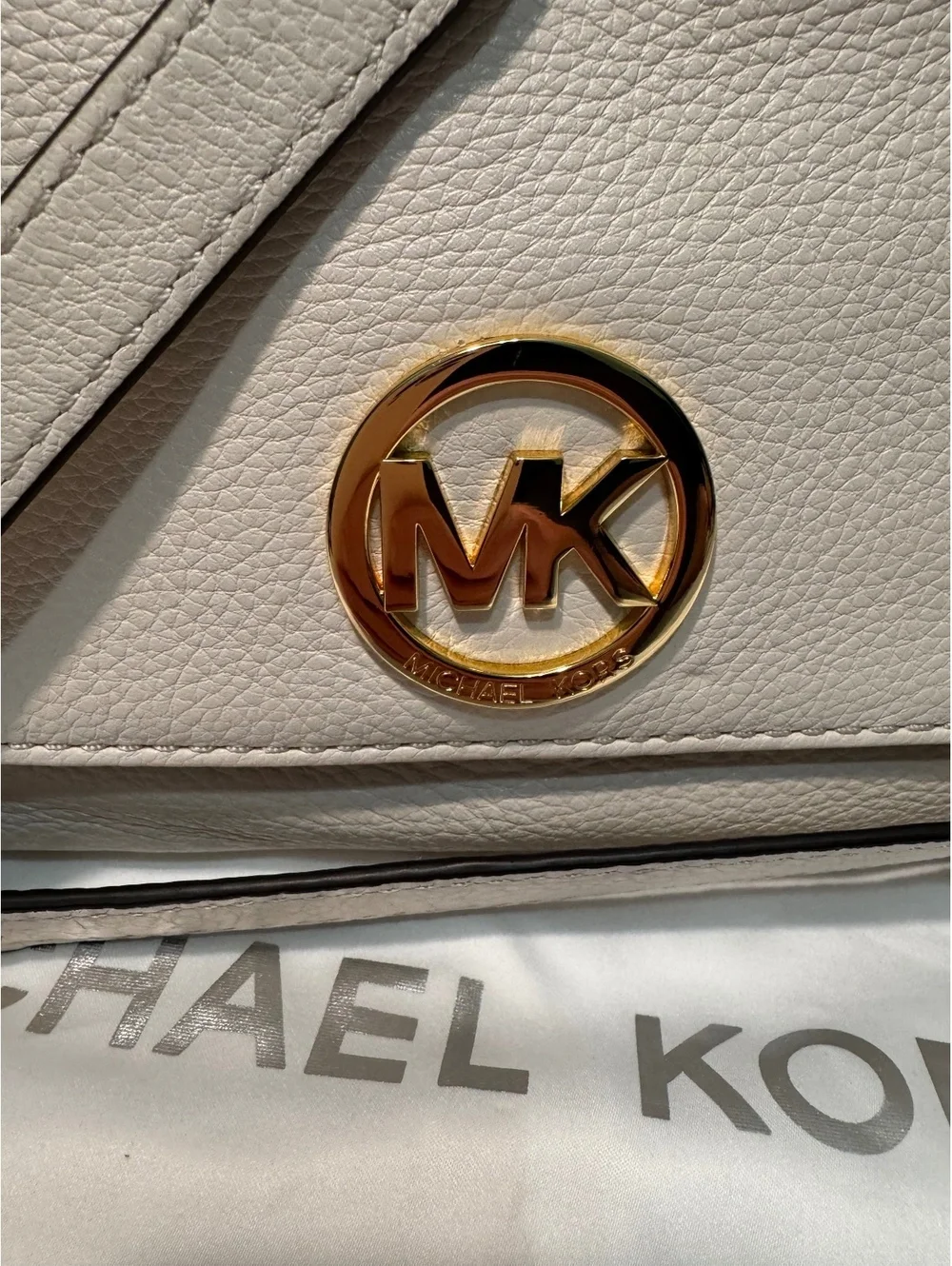 NWOT Michael Kors Fulton Small Flap Vanilla Cream Leather Chain Shoulder Bag
